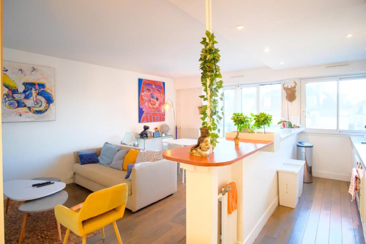 Beautiful And Bright Appt With Eiffel Tower View Apartment Paris Exterior foto